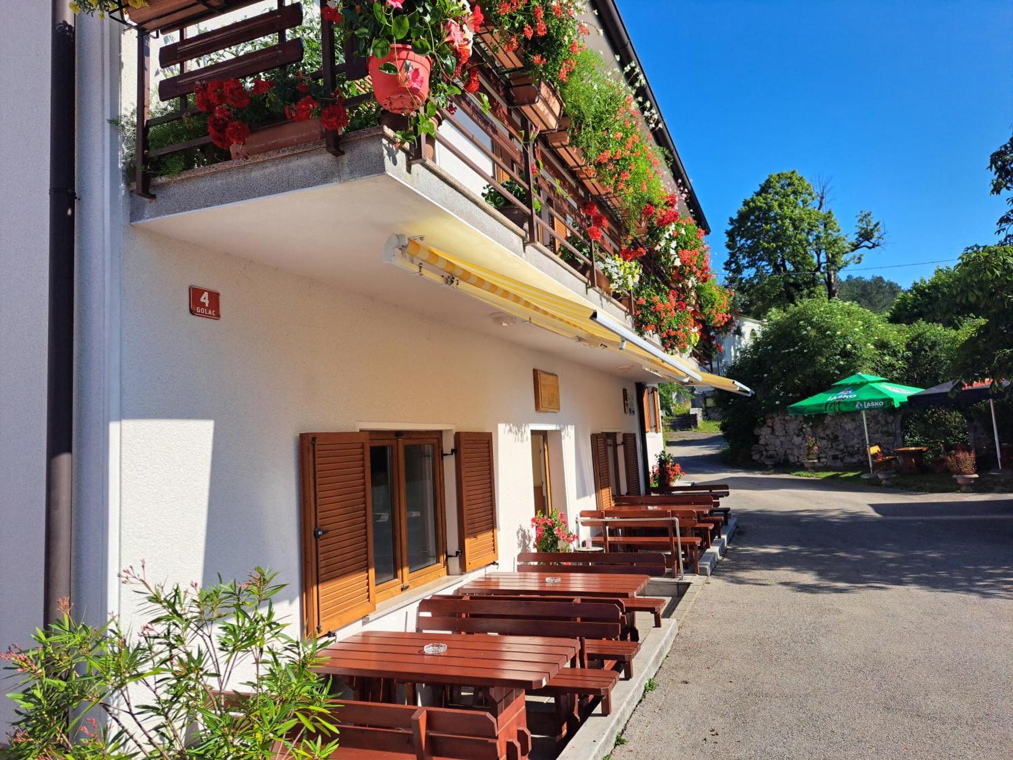 Farm Stay Pri Cepcovih Golac Exterior photo