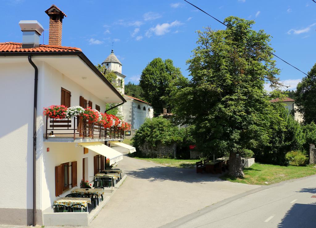 Farm Stay Pri Cepcovih Golac Exterior photo